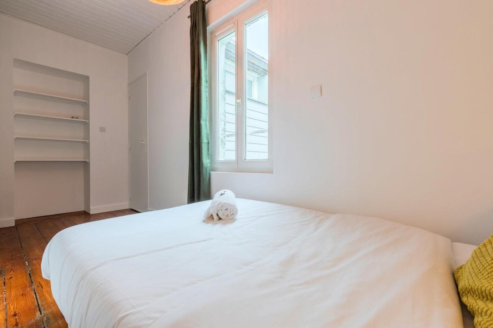 2-Bedroom Apartment Near Metro Lille Exteriör bild