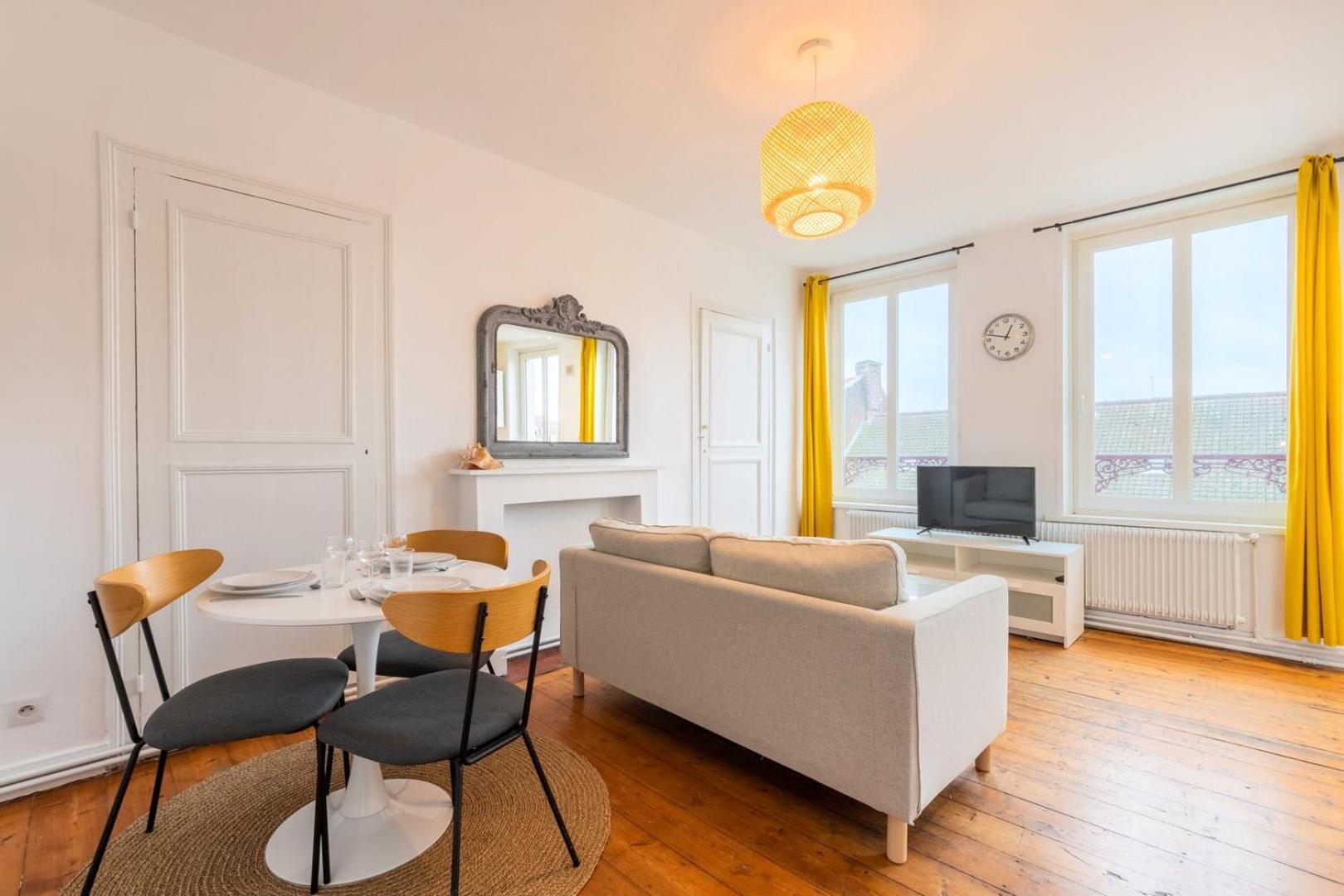 2-Bedroom Apartment Near Metro Lille Exteriör bild